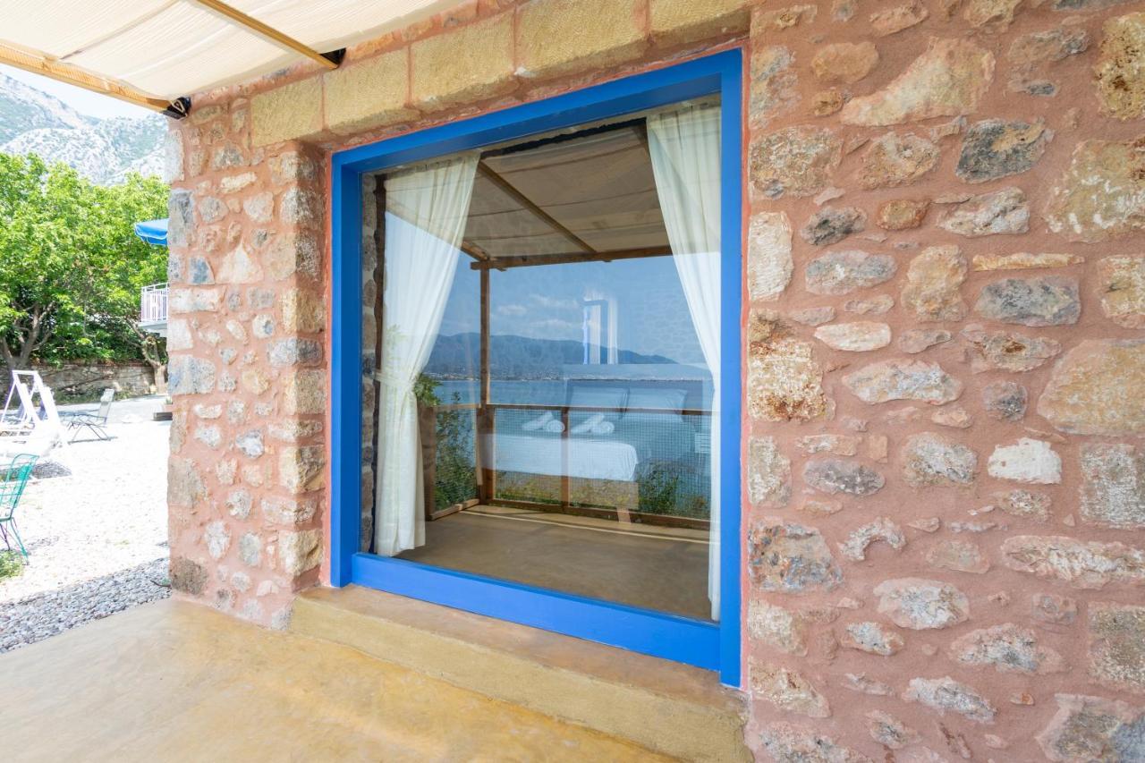 Rocksecret Edge Apartment Kalamata Exterior photo