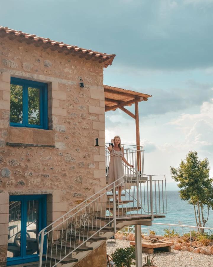 Rocksecret Edge Apartment Kalamata Exterior photo